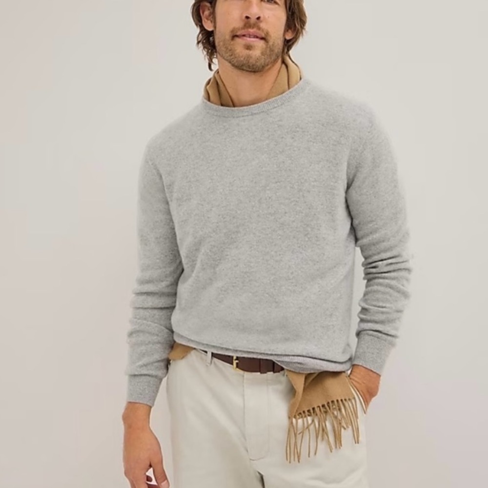 J Crew 100% cashmere men’s gray crew neck sweater 27108